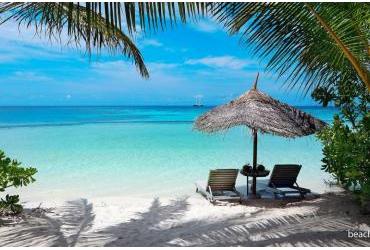 Sylwester na Malediwach Hotel Gangehi Island Resort
