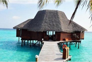 Sylwester na Malediwach Hotel Thulhagiri Island Resort