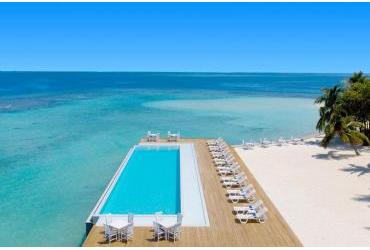 Sylwester na Malediwach Hotel Sandies Bathala Maldives