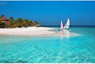 Sylwester na Malediwach Hotel Diamonds Athuruga Beach & Water Villas