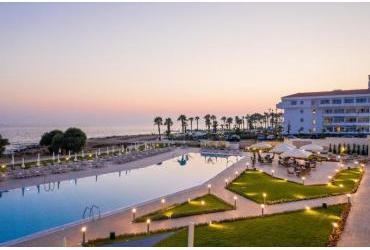 Sylwester na Cyprze Hotel Louis Ivi Mare