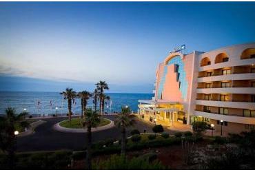 Sylwester na Malcie Hotel Radisson Blu Resort 
