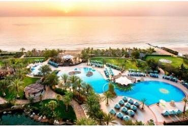 Sylwester w Dubaju Hotel Le Meridien Al Aqah Beach Resort