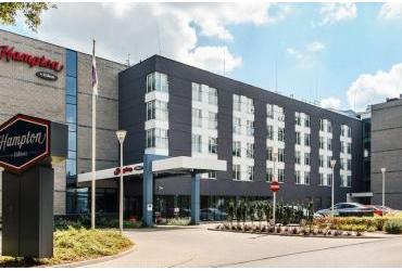 Sylwester w Warszawie Hotel Hampton by Hilton Warsaw Airport